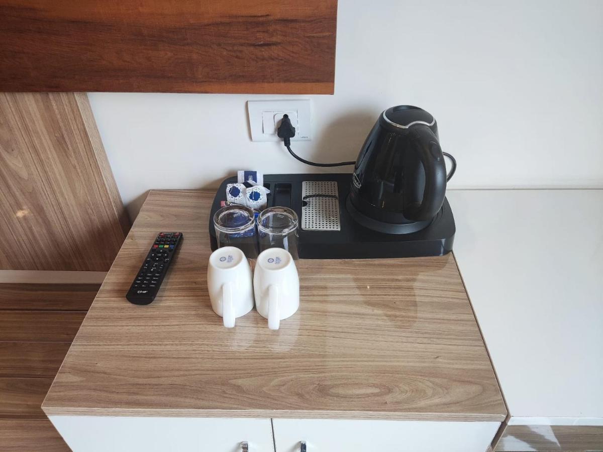 Hotel Xenia Varanasi Ngoại thất bức ảnh