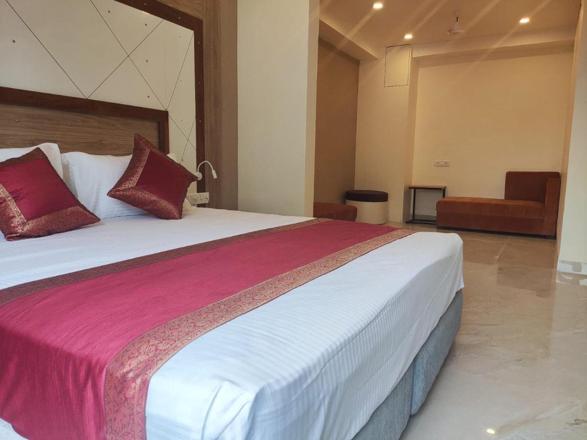 Hotel Xenia Varanasi Ngoại thất bức ảnh