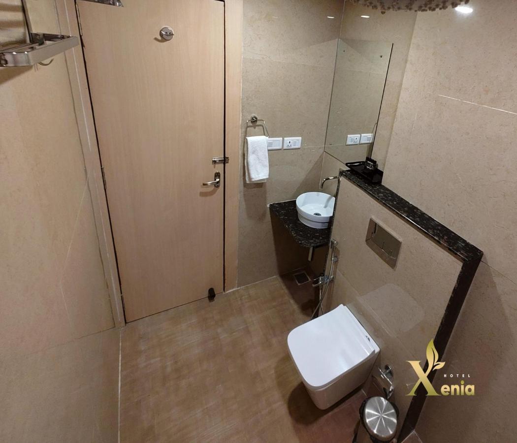 Hotel Xenia Varanasi Ngoại thất bức ảnh