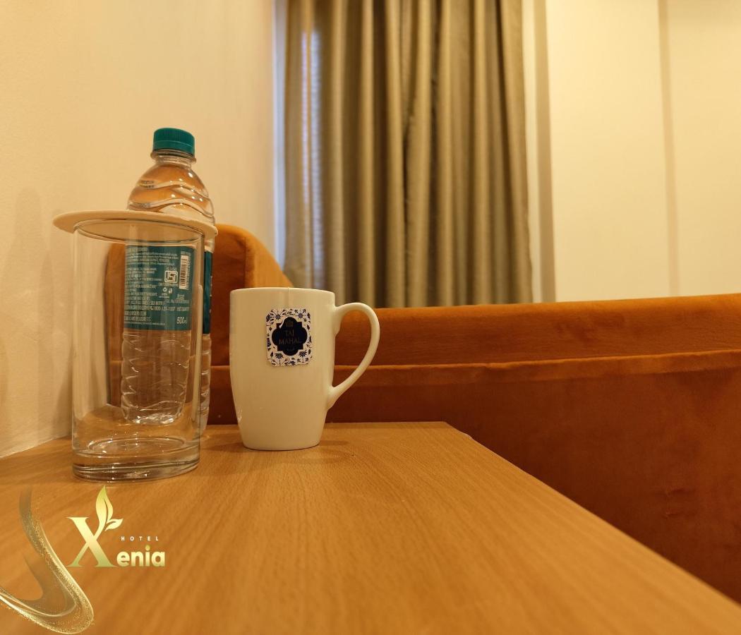 Hotel Xenia Varanasi Ngoại thất bức ảnh