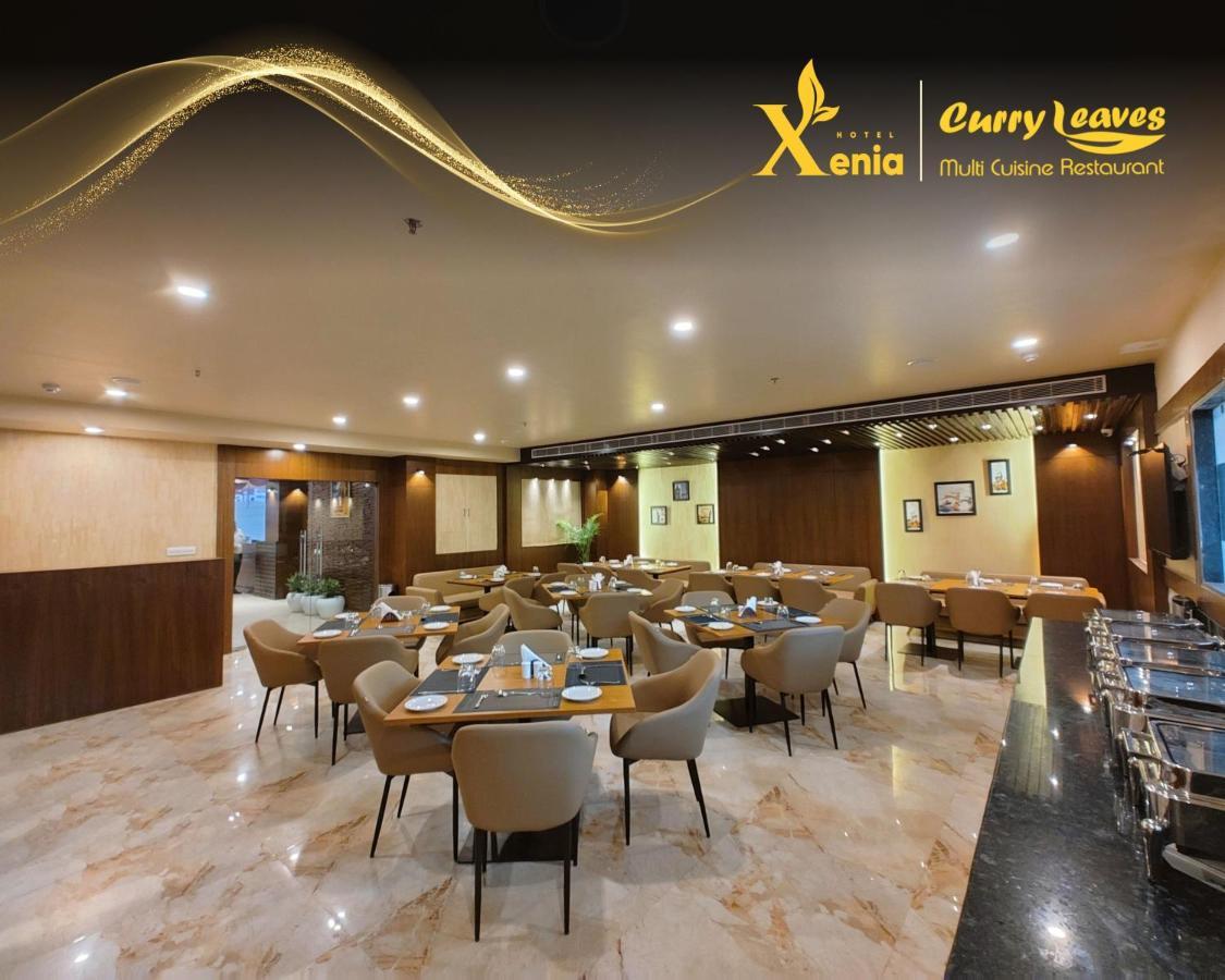 Hotel Xenia Varanasi Ngoại thất bức ảnh