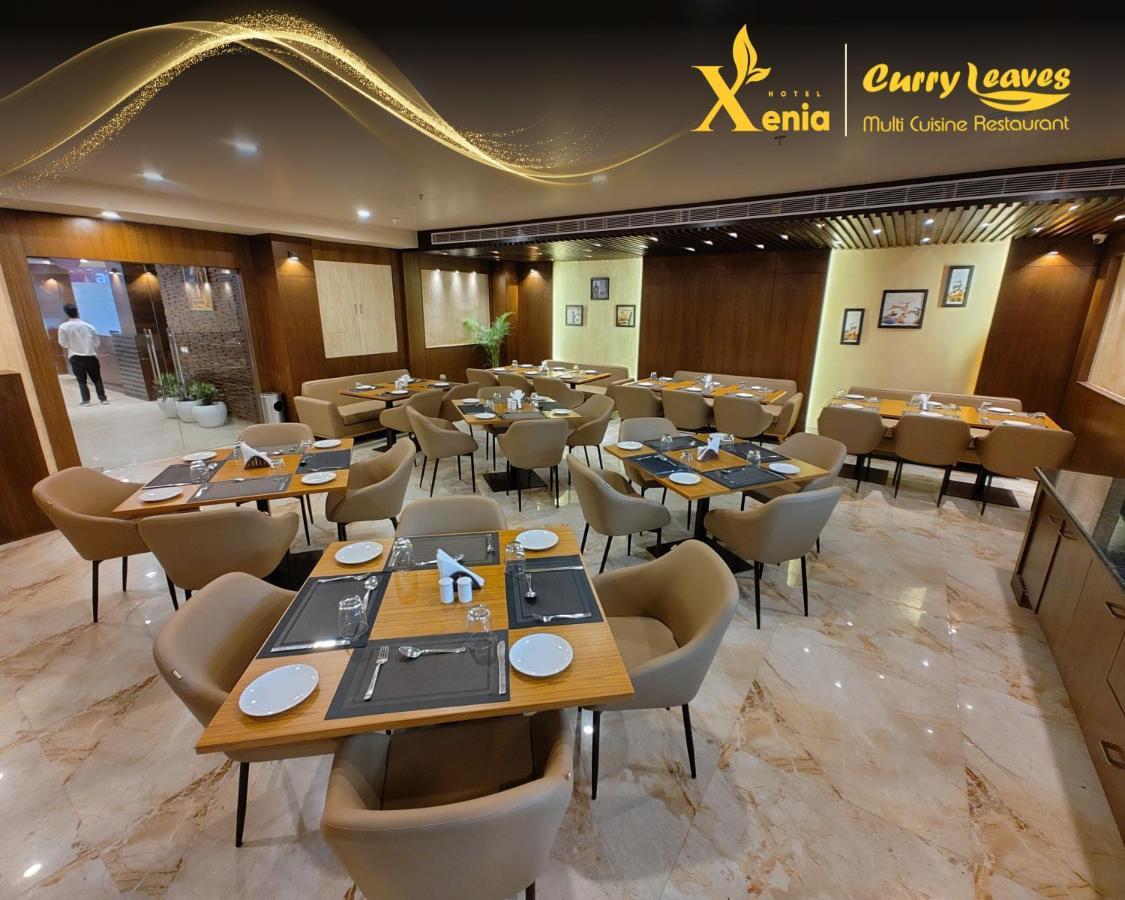 Hotel Xenia Varanasi Ngoại thất bức ảnh