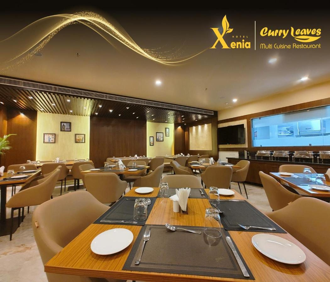 Hotel Xenia Varanasi Ngoại thất bức ảnh