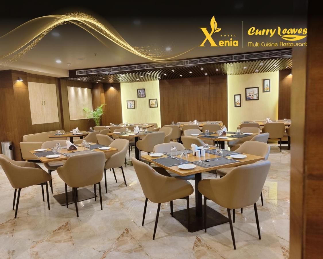 Hotel Xenia Varanasi Ngoại thất bức ảnh